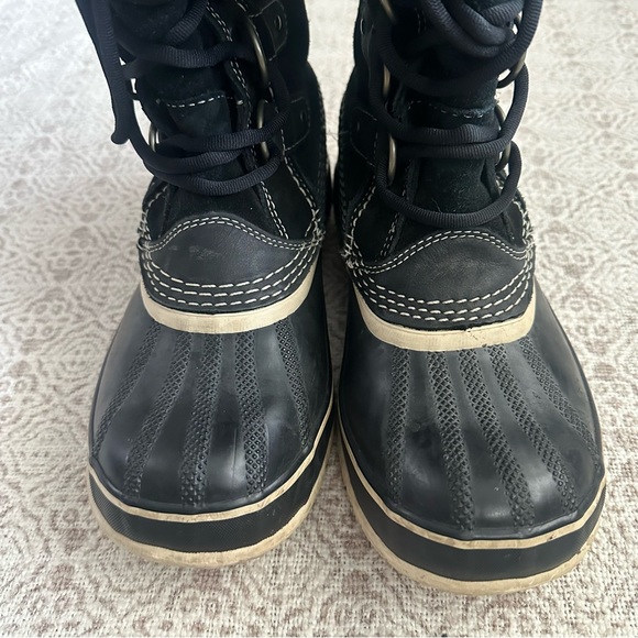 Sorel Joan Of Arctic Women’s Black Suede Winter Boots - Picture 6 of 9